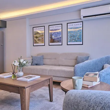 Luxury Aparments Of Kadikoey, Pavlonya Suits