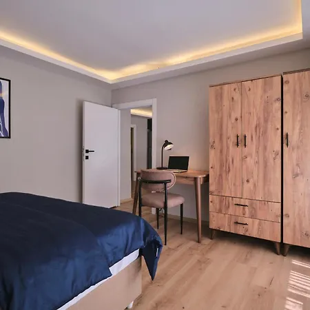 Luxury Aparments Of Kadikoey, Pavlonya Suits Apartman *
