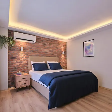 Luxury Aparments Of Kadikoey, Pavlonya Suits *