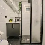 Luxury Aparments Of Kadikoey, Pavlonya Suits