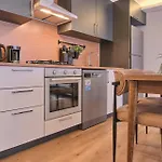 Διαμέρισμα Luxury Aparments Of Kadikoey, Pavlonya Suits
